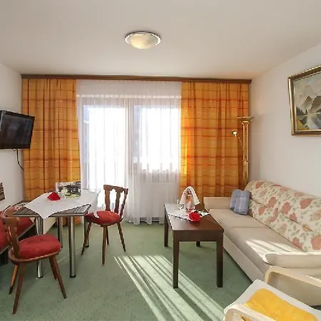 Apartment Ferienhaus-Resi-Ferienwohnung-Typ-4 *