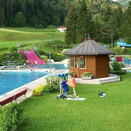 Apartment Ferienhaus-Resi-Ferienwohnung-Typ-4 *