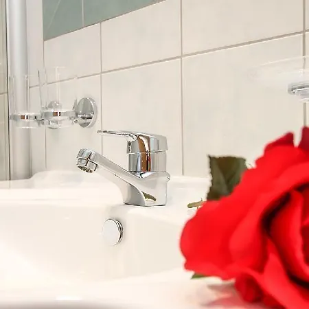 شقة Ferienhaus-Resi-Ferienwohnung-Typ-4 *